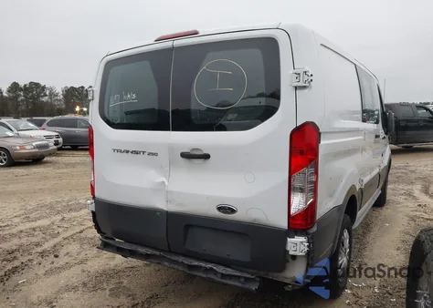 2015 Ford Transit-250 z USA, uszkodzony, nr VIN 1FTNR1ZM3FKB03241